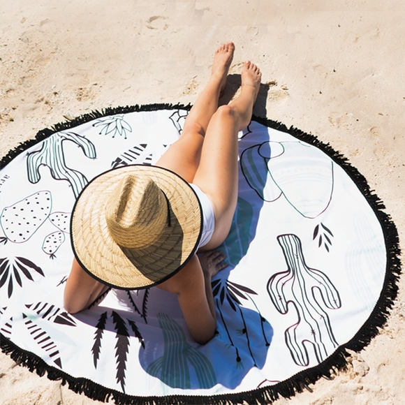 NWT - Aruba aloe 60" round beach/pool towel - Picture 2 of 2